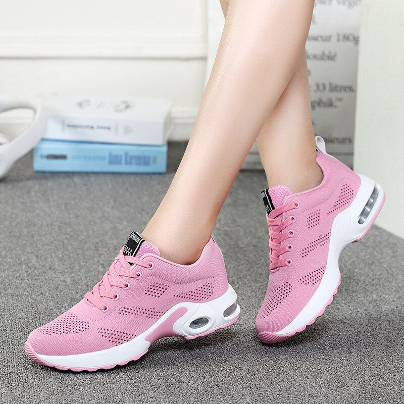 Breathable Lightweight Solid Color Running Shoes